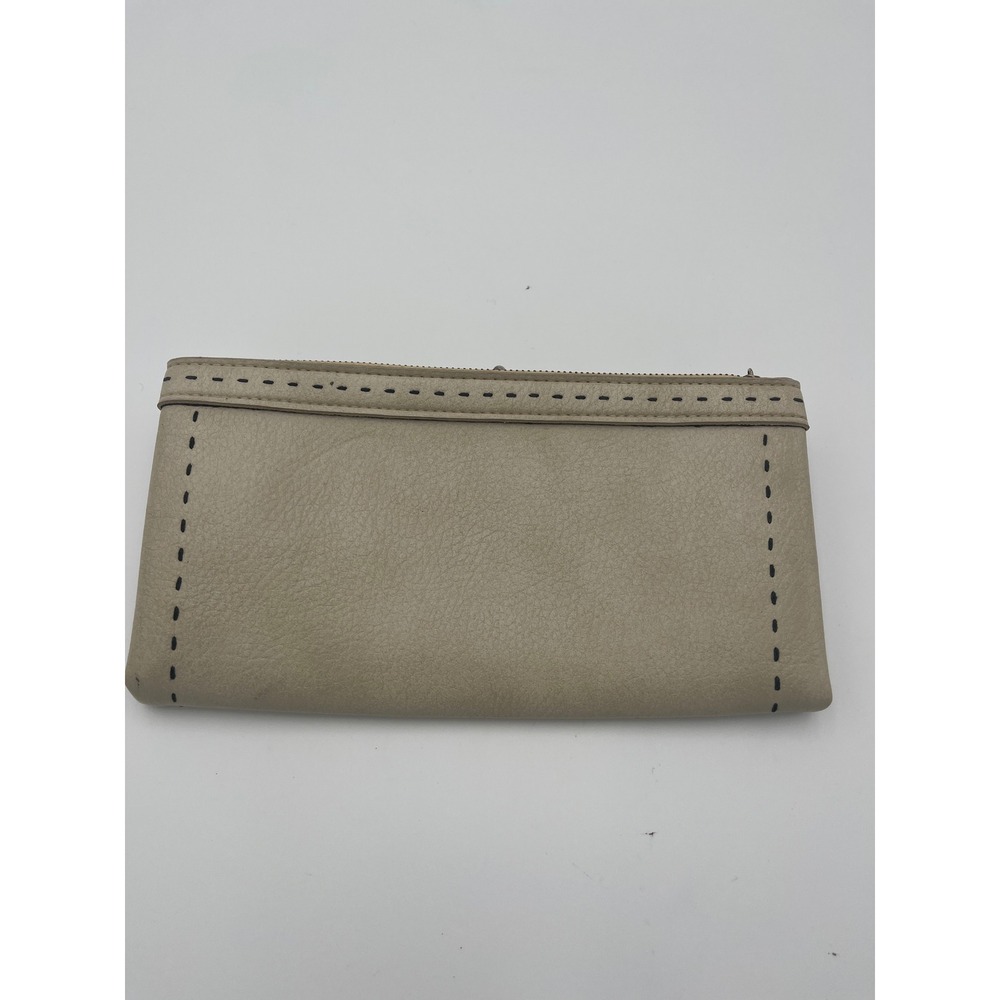 Vintage Beige Pebbled Leather Triple Compartment Kiss Lock Zip Clutch Wallet